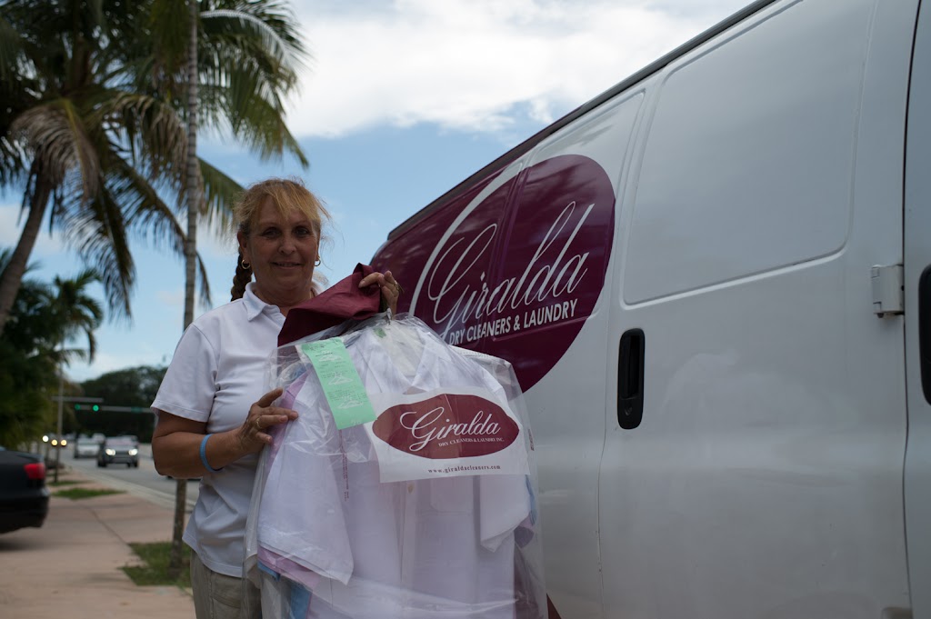 Giralda Cleaners Inc | 2230 SW 57th Ave, Miami, FL 33155, USA | Phone: (305) 447-2532