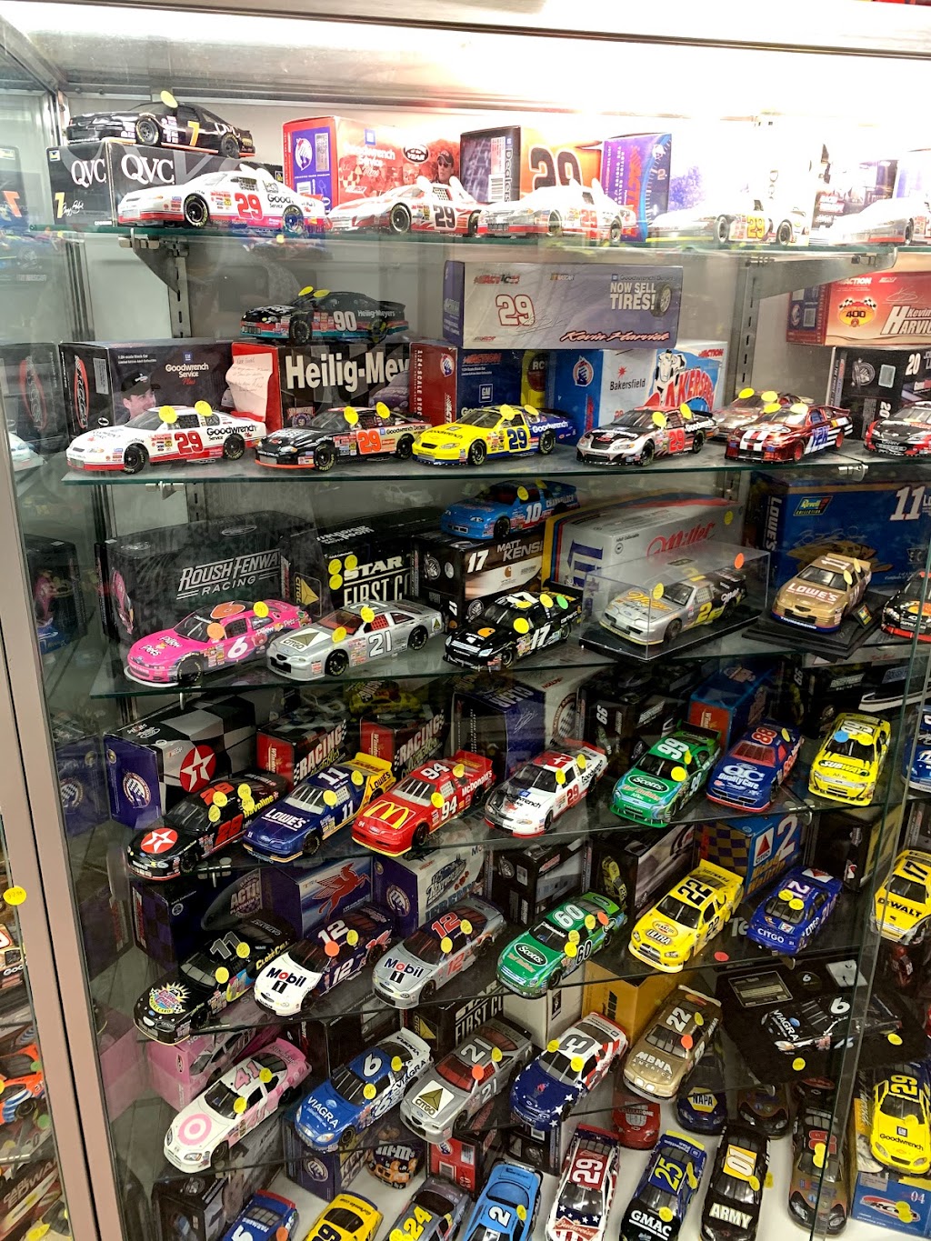 Jacks Racing Collectibles | 219 St Mihiel Dr # 16, Riverside, NJ 08075 | Phone: (856) 461-7808