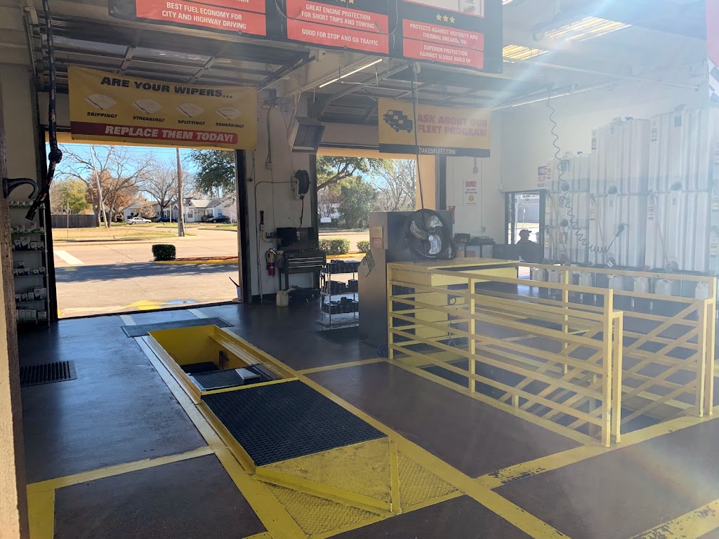 Take 5 Oil Change | 401 N Garland Ave, Garland, TX 75040, USA | Phone: (972) 395-5206