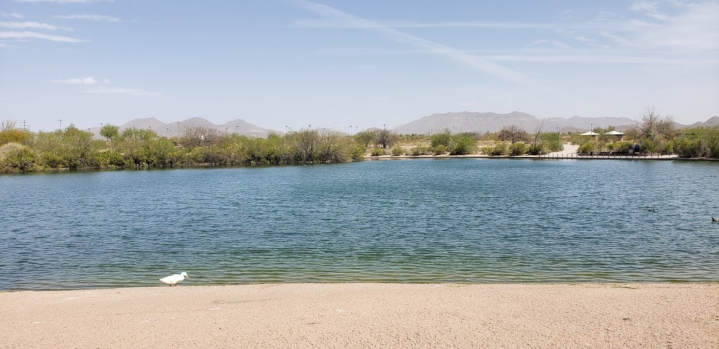 Red Mountain Lake | Mesa, AZ 85207 | Phone: (480) 644-7529