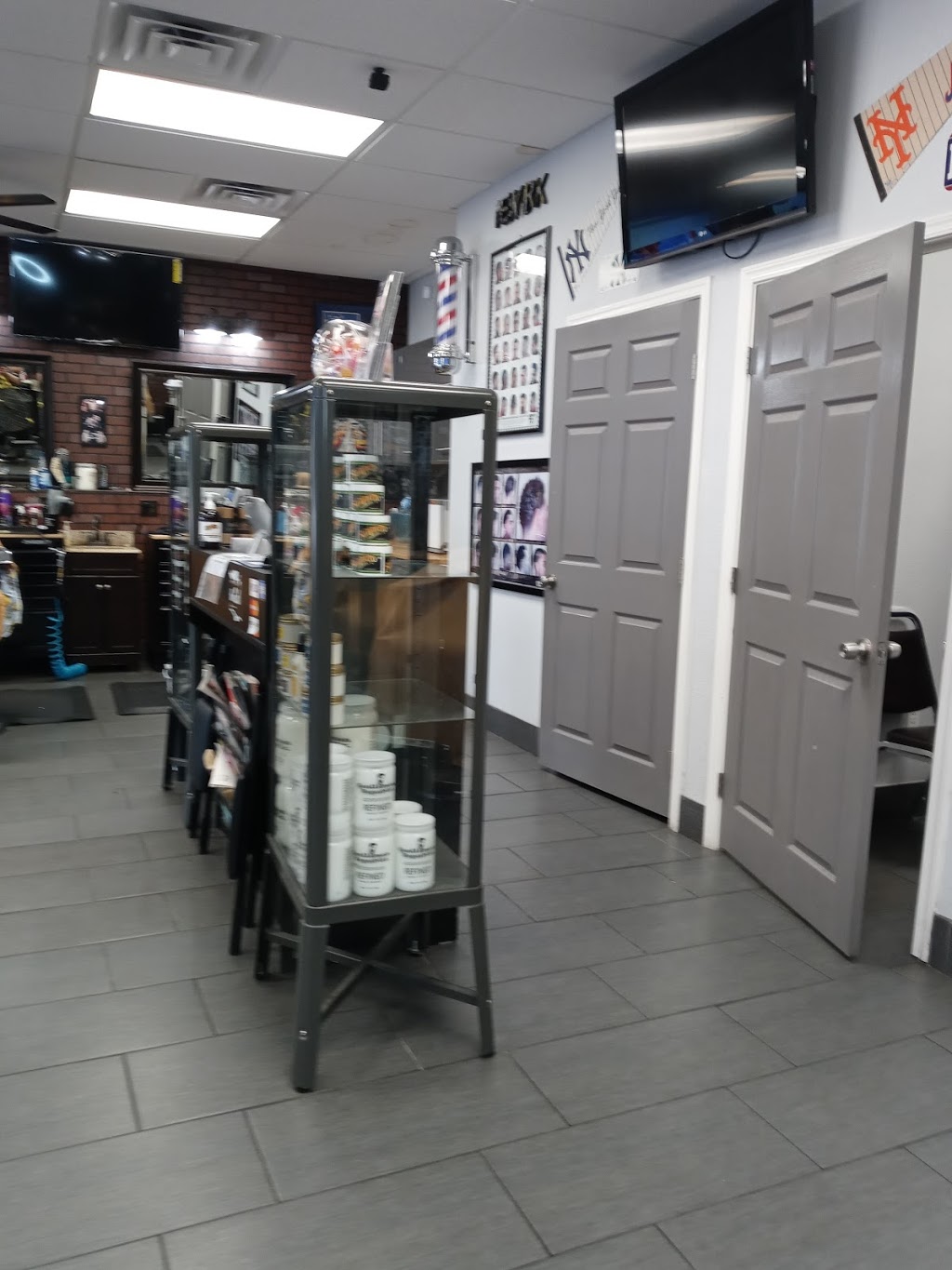 Brooklyns Finest Barber Shop | 1905 W Thunderbird Rd, Phoenix, AZ 85023, USA | Phone: (602) 424-8501