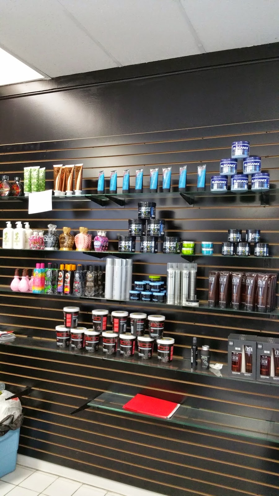 Time Out Sports Barbershop | 18619 Fort St, Riverview, MI 48193, USA | Phone: (734) 353-3377