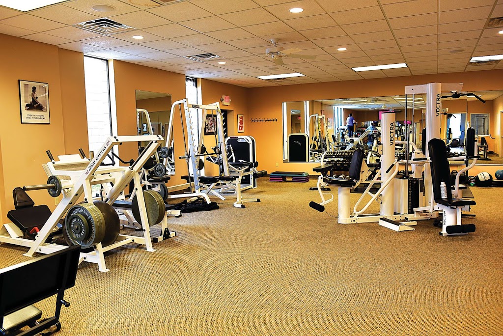 First Class Fitness | 21 Philips Pkwy, Montvale, NJ 07645, USA | Phone: (201) 930-0309