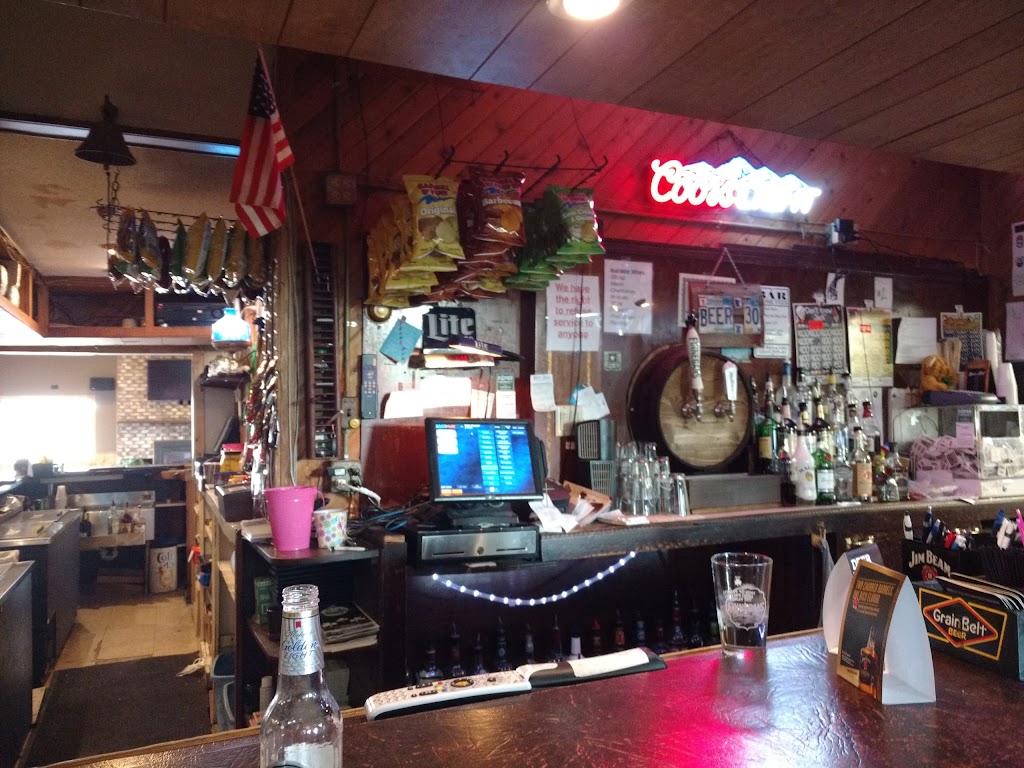 St Patricks Tavern & Restaurant | 24436 Old Hwy 13 Blvd, New Prague, MN 56071, USA | Phone: (952) 758-2380