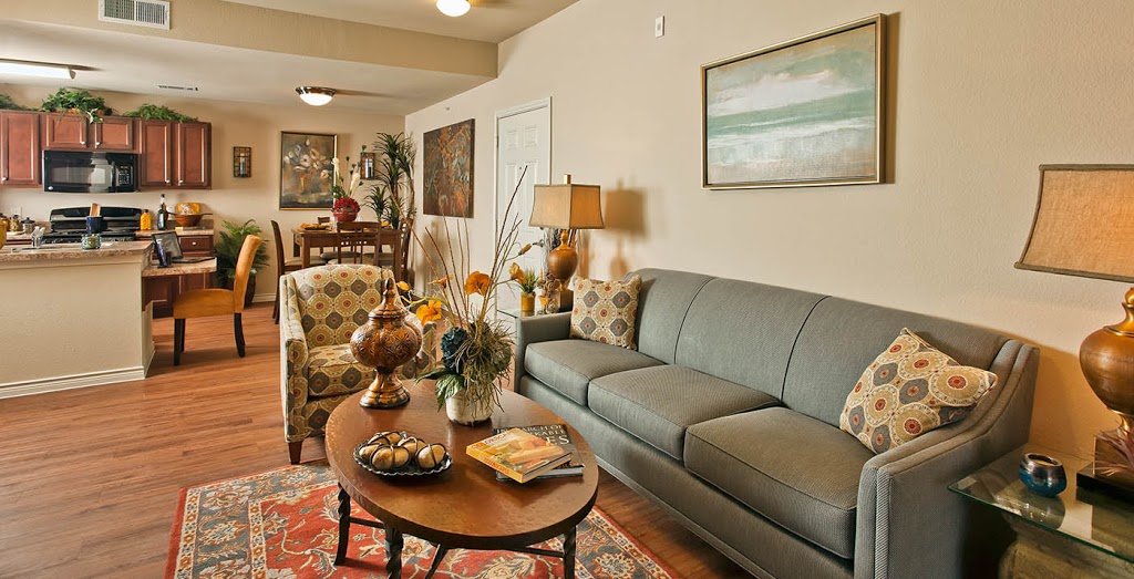 Hills at Fair Oaks | 8700 Starr Ranch, Fair Oaks Ranch, TX 78015, USA | Phone: (210) 698-2828