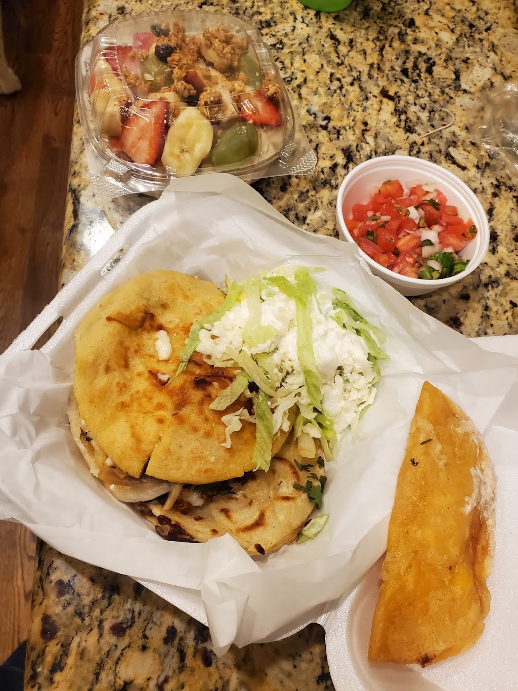 La Delicia Mexican Restaurant | 4930 Linbar Dr, Nashville, TN 37211, USA | Phone: (615) 942-5368