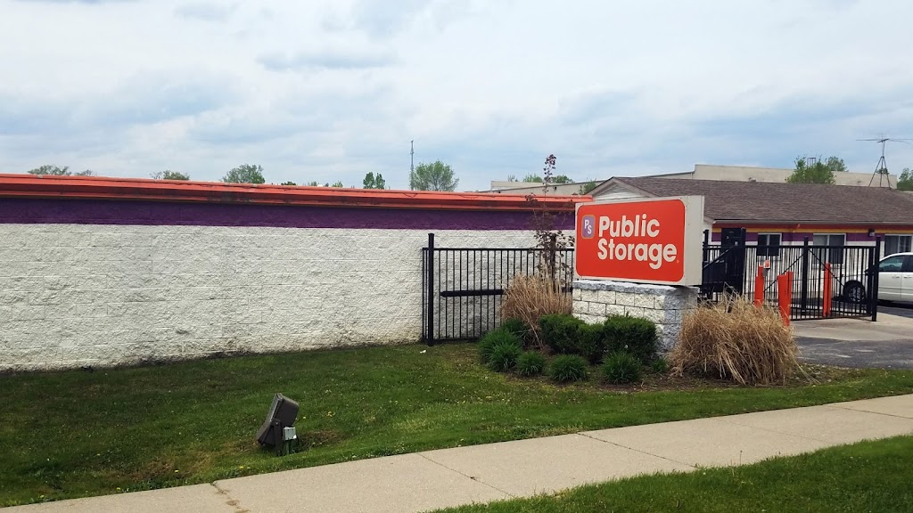 Public Storage | 34050 W 9 Mile Rd, Farmington, MI 48335, USA | Phone: (248) 939-8382