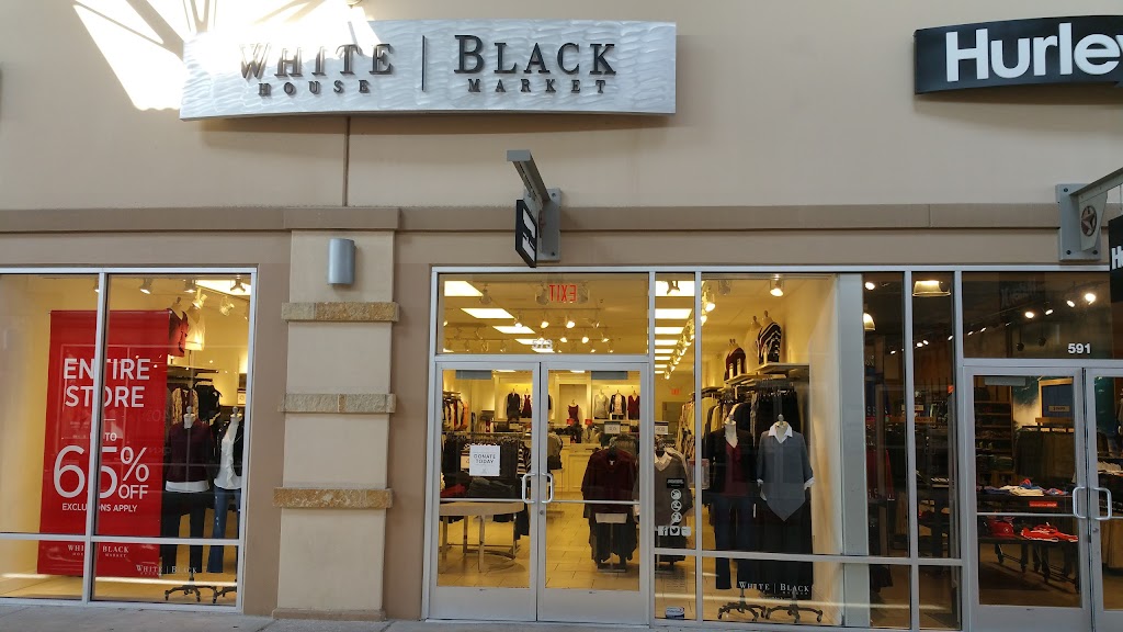 White House Black Market | 4401 N Interstate Hwy 35 Suite 573, Round Rock, TX 78664 | Phone: (512) 868-0531