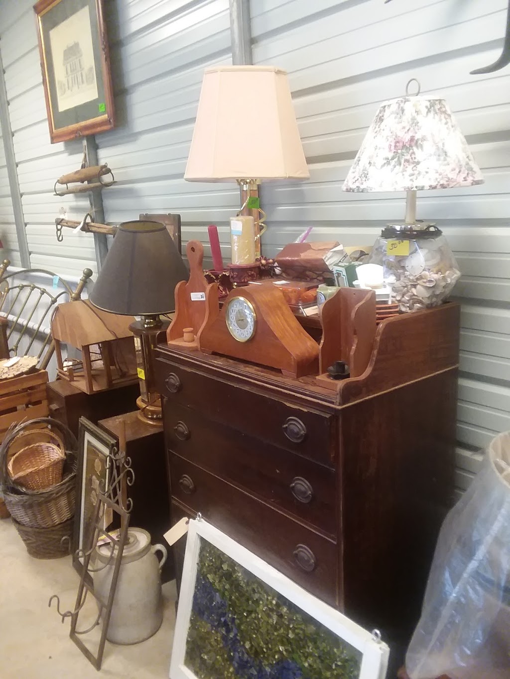 Gentrys Antique Barns | 1150 Gideon Grove Church Rd, Stokesdale, NC 27357, USA | Phone: (336) 451-1642