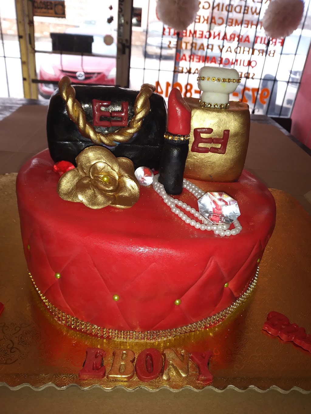Amazing Occasion Custom Cakes Dallas | 1149 E Red Bird Ln, Dallas, TX 75241, USA | Phone: (972) 748-8014