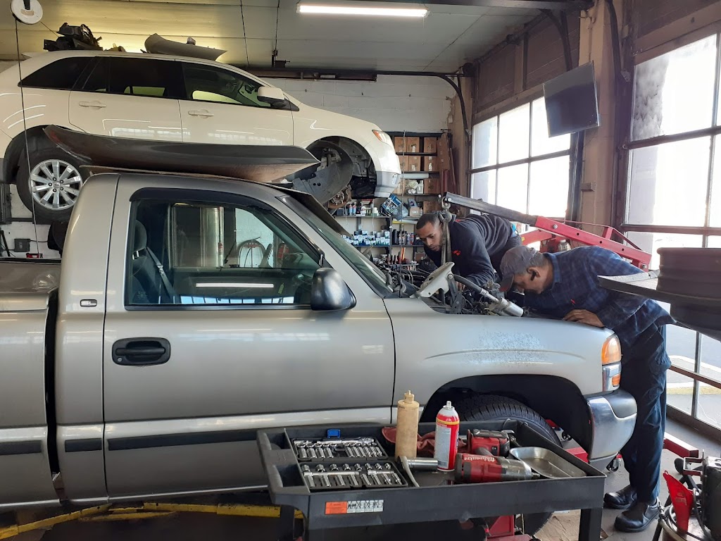 Marios Quality Auto Repair | 1302 US-130, Burlington, NJ 08016, USA | Phone: (215) 479-1444