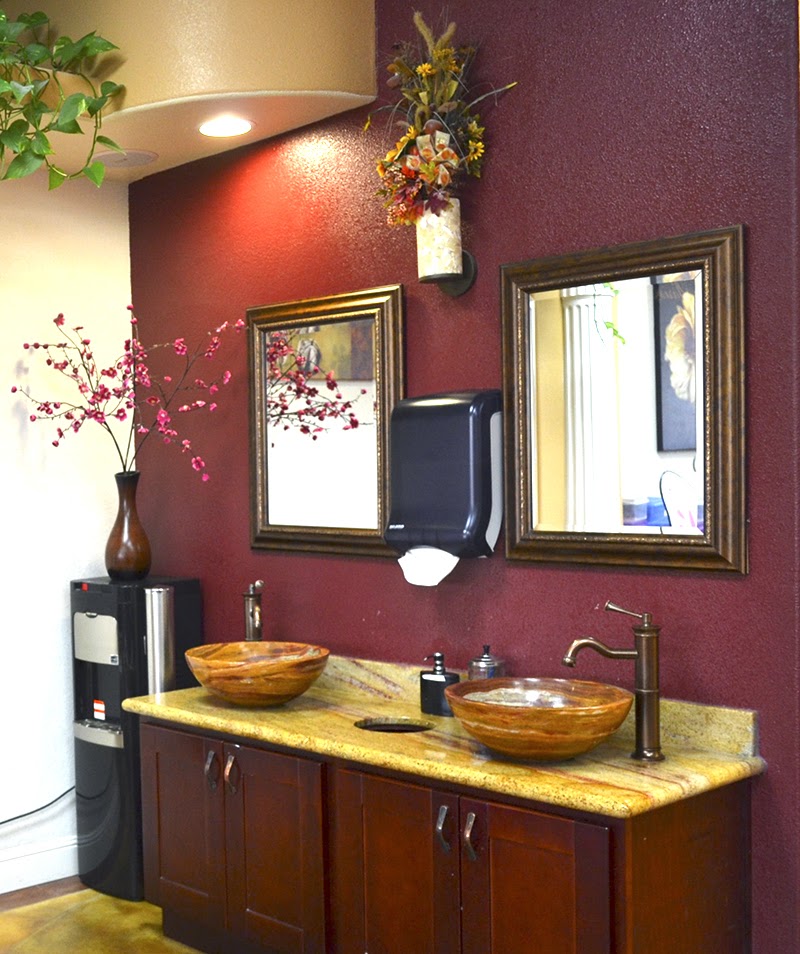 Queen B Nails & Spa | 2630 S Tracy Blvd #120, Tracy, CA 95376, USA | Phone: (209) 833-6245