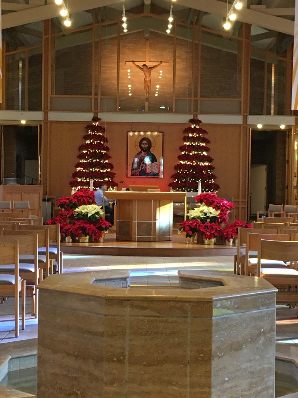 St Mary Magdalen Parish | 50 E Annabelle Ave, Hazel Park, MI 48030, USA | Phone: (248) 542-8060