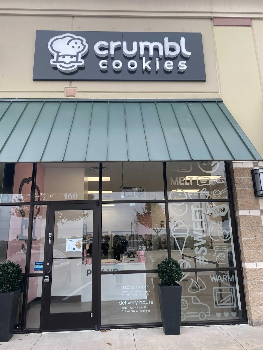 Crumbl Cookies - Grand Prairie | 5220 South Watson Road, S State Hwy 360 Suite 160, Grand Prairie, TX 75052, USA | Phone: (682) 777-4658