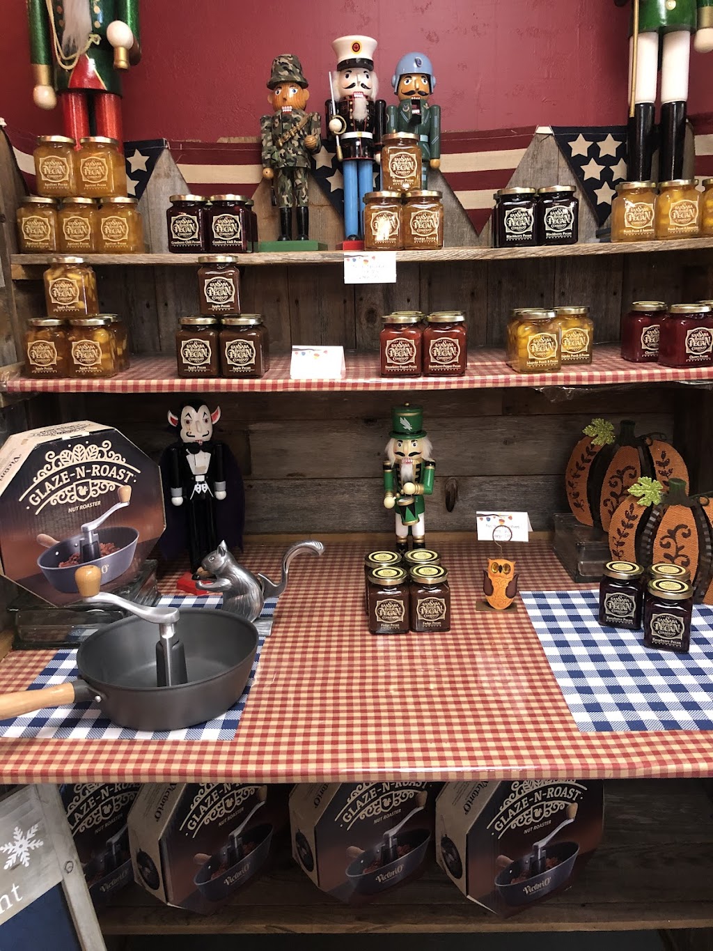 The Nutcracker Station | 435 E TX-29, Bertram, TX 78605, USA | Phone: (512) 355-2947