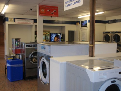 South Boston Road Laundry Land Laundromat | 1029 South Boston Rd, Danville, VA 24540, USA | Phone: (434) 793-2011