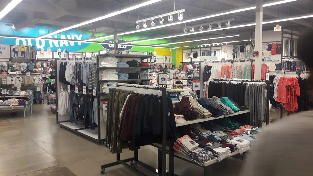 Old Navy Outlet | 1101 Outlet Collection Way Suite #1070, Auburn, WA 98001, USA | Phone: (253) 804-3470