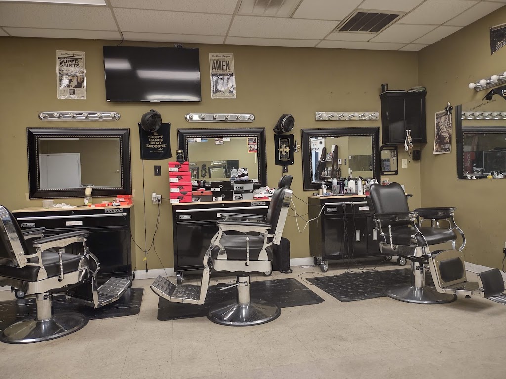 Trend Setter Barber & Beauty | 2832 W Airline Hwy, Laplace, LA 70068, USA | Phone: (985) 536-2366