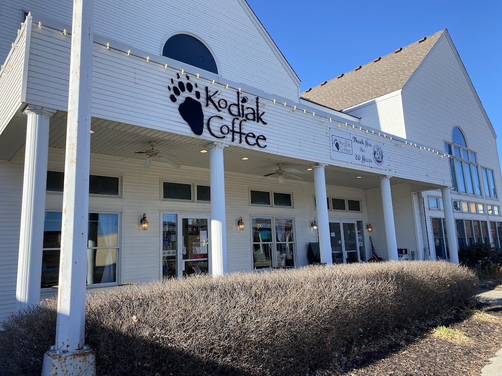 Kodiak Coffee | 44 Lake St S, Forest Lake, MN 55025, USA | Phone: (651) 982-4565