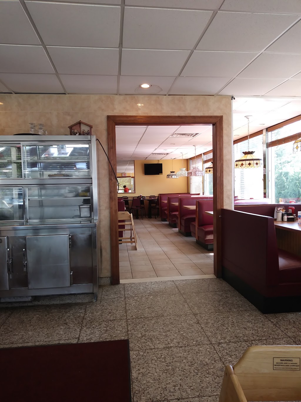 Whitehorse Diner | 2201 Nottingham Way, Trenton, NJ 08619 | Phone: (609) 588-0940