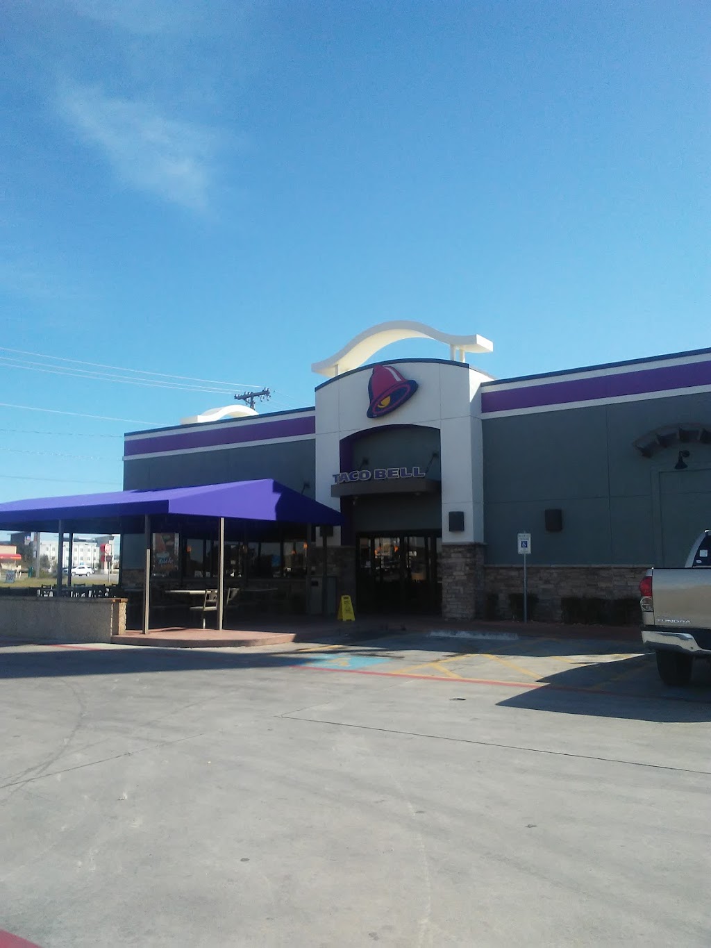 Valero | 204 TX-337 Loop, New Braunfels, TX 78130, USA | Phone: (830) 625-0315