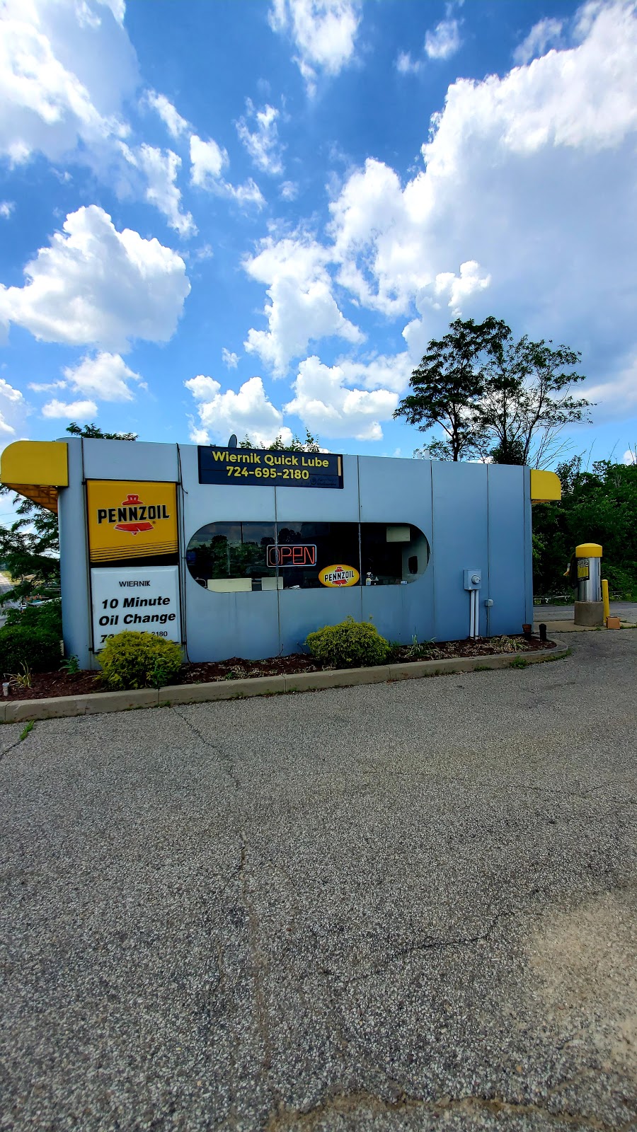 Wiernik Quick Lube Center, LLC | 100 Penn Lincoln Dr, Imperial, PA 15126, USA | Phone: (724) 695-2180