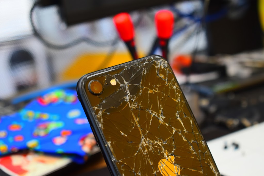 Rapid Phone Repair Kissimmee | Cell Phone Repairs | Computer Repairs Kissimmee | 2979 Vineland Rd, Kissimmee, FL 34746 | Phone: (321) 900-9610