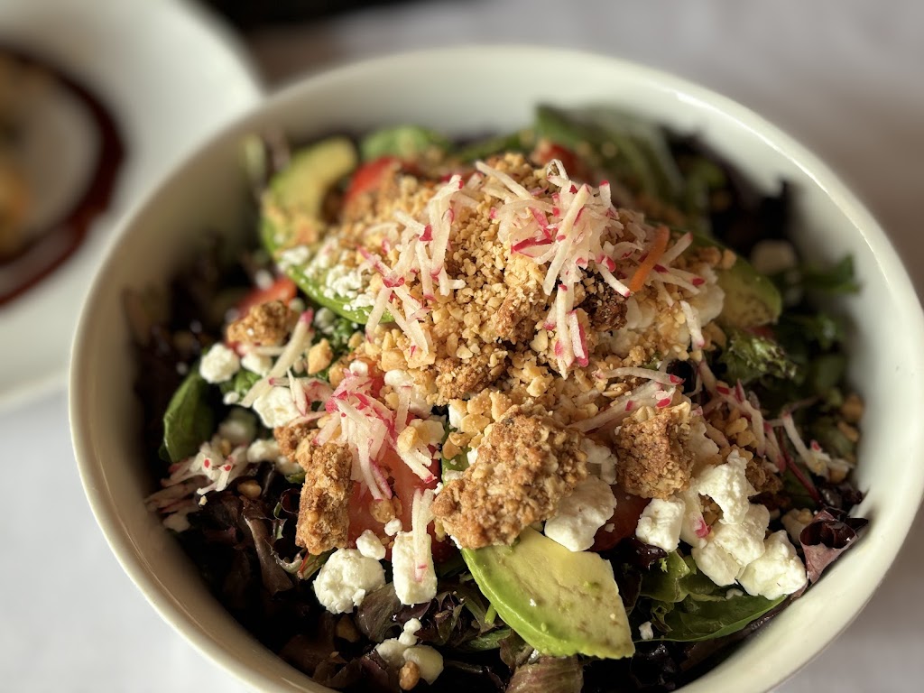 Market Place Kitchen & Bar - Danbury | 33 Mill Plain Rd, Danbury, CT 06811, USA | Phone: (203) 616-5836