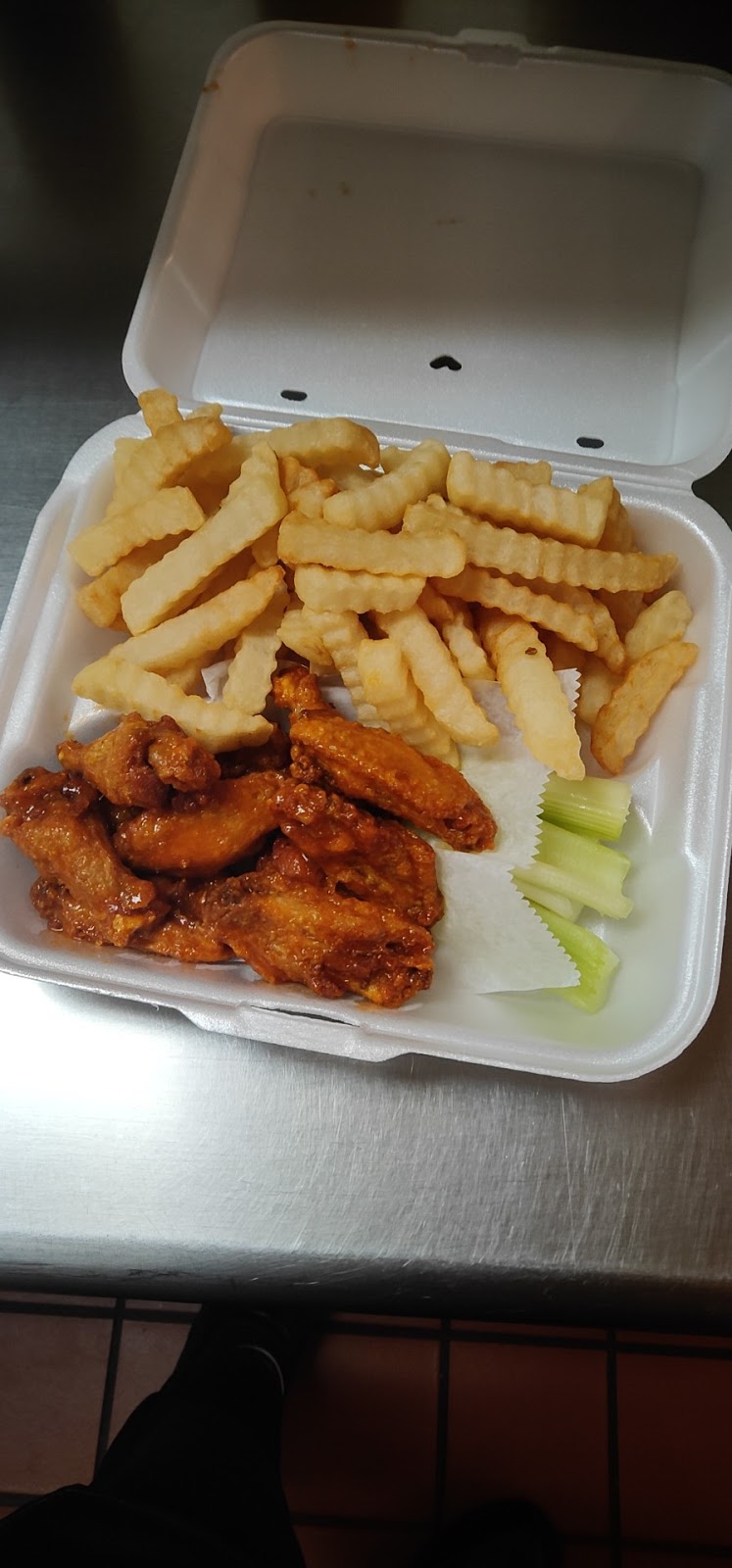 Wings Factory | 3316 Snapfinger Rd, Stonecrest, GA 30038, USA | Phone: (770) 808-9772