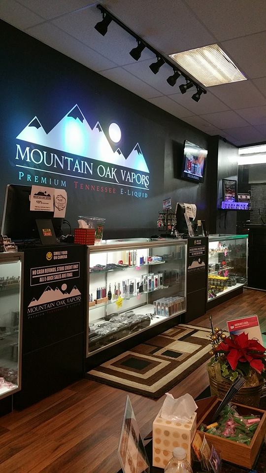 Mountain Oak Vapors at Smokin Joes Trading Post | 2293 Saunders Settlement Rd, Sanborn, NY 14132, USA | Phone: (716) 261-9366