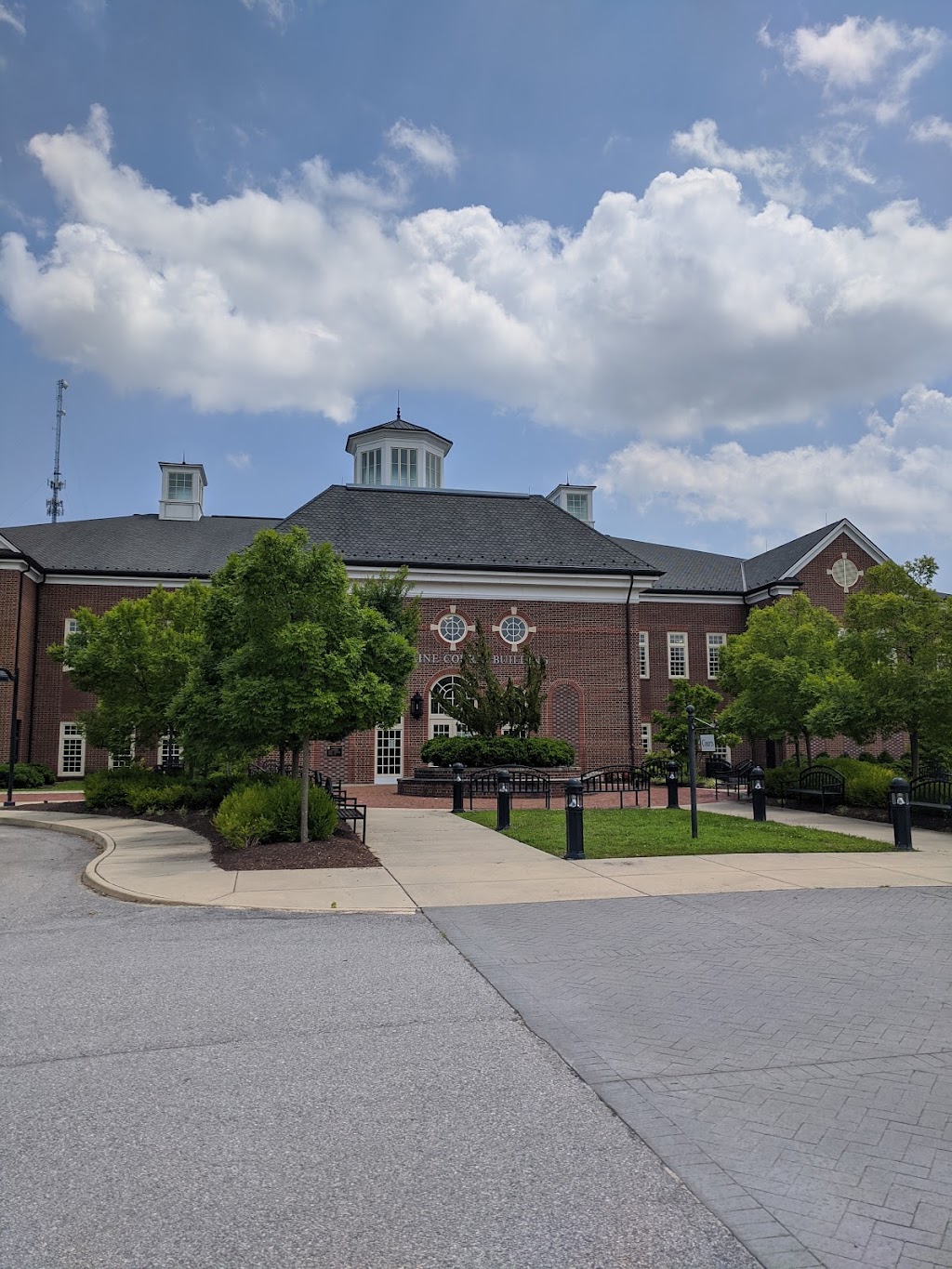 Isle Of Wight County Courthouse | 17000 Josiah Parker Cir, Isle of Wight, VA 23397, USA | Phone: (757) 365-6233