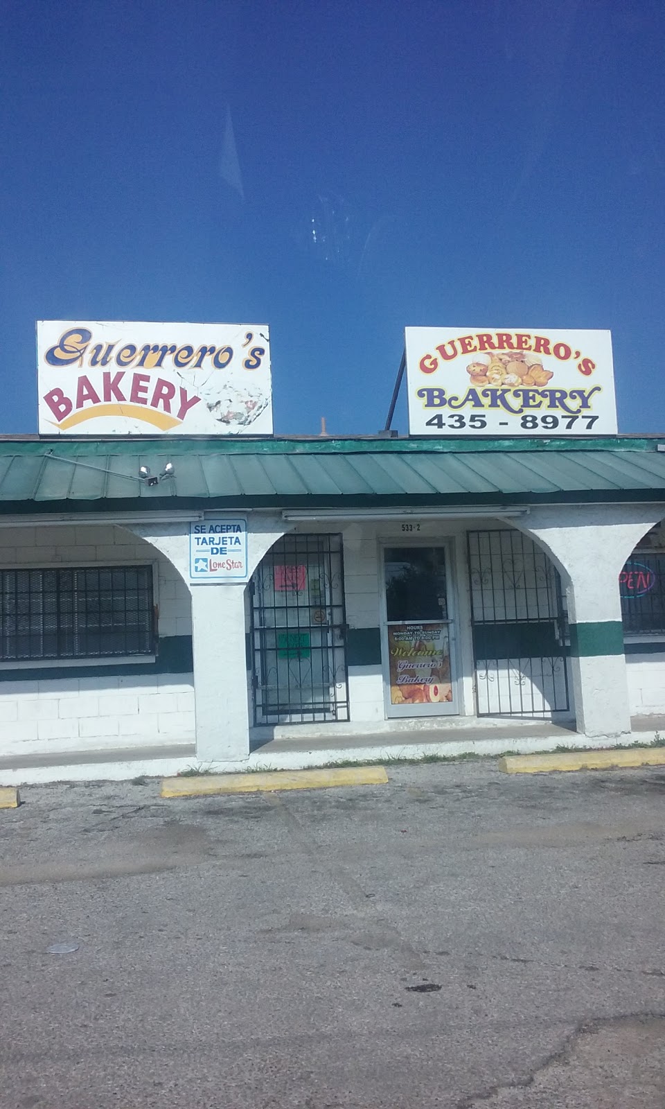 Guerreros Bakery | 533 N General McMullen Dr #1, San Antonio, TX 78228, USA | Phone: (210) 435-8977