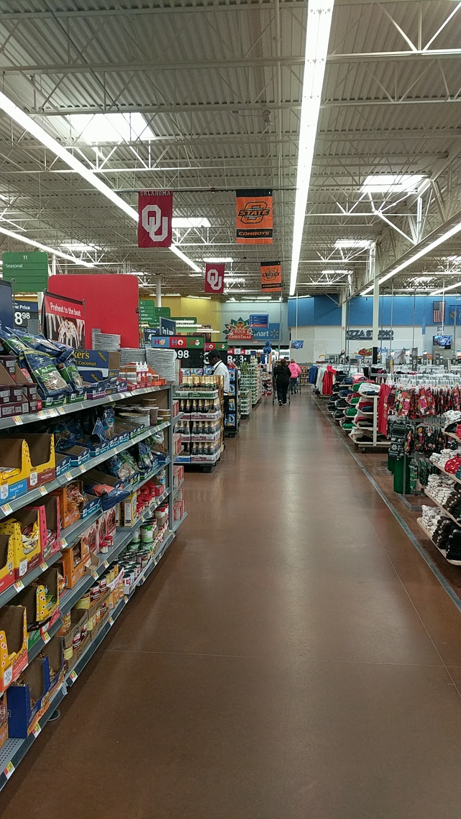 Walmart Supercenter | 1225 W I- 35 Frontage Rd, Edmond, OK 73034, USA | Phone: (405) 348-8005