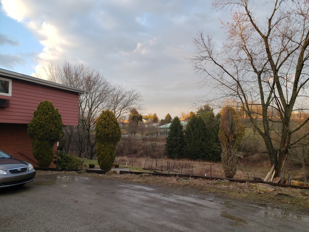 Country Manor Motel | 4168 PA-66, Apollo, PA 15613, USA | Phone: (724) 727-3431