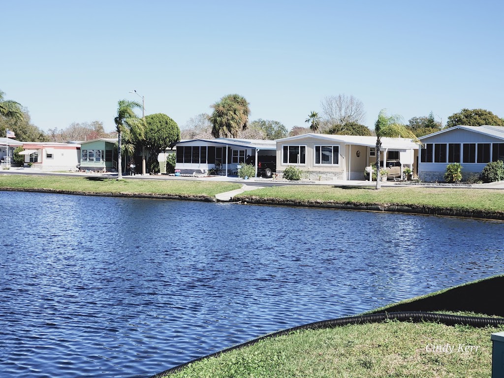 Sunshine Lake Estates MHC | 6530 Accent Ln, New Port Richey, FL 34653, USA | Phone: (727) 842-3928