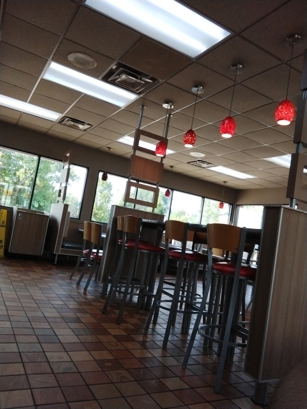 Burger King | 11550 Belleville Rd, Belleville, MI 48111, USA | Phone: (734) 697-2908