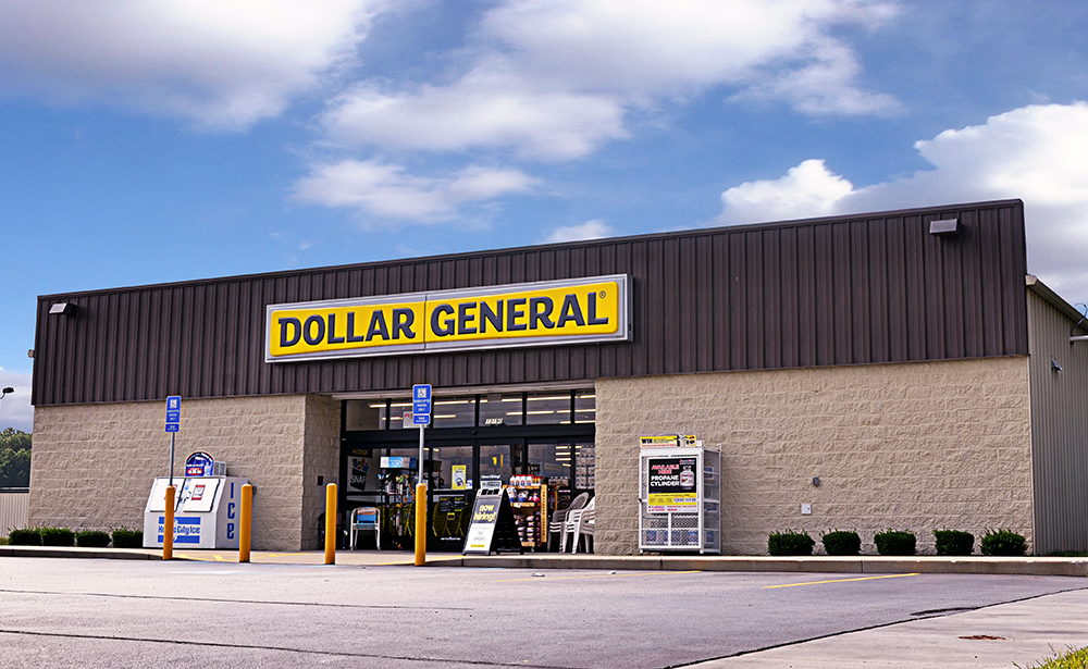 Dollar General | 704 E Albion St, Avilla, IN 46710, USA | Phone: (260) 897-1414