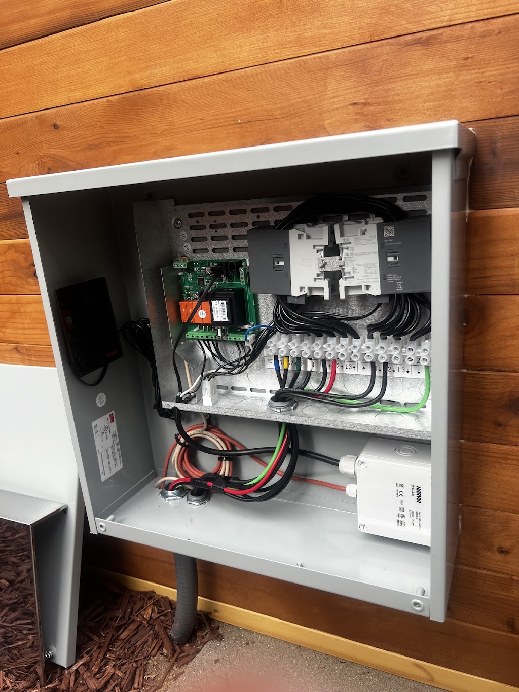 San Diego Pro Electric | 1119 S Mission Rd, Fallbrook, CA 92028, USA | Phone: (760) 468-8216