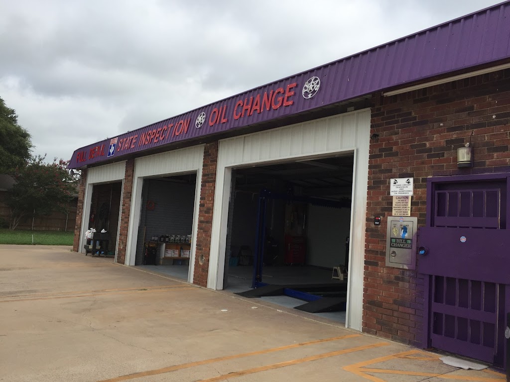 DK Lube & Detail | 1400 Longhorn Trail, Crowley, TX 76036, USA | Phone: (817) 343-1983