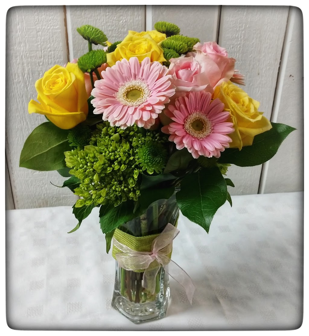 A Floral Affair, Inc | 184 S Main St, Thiensville, WI 53092, USA | Phone: (262) 242-2563