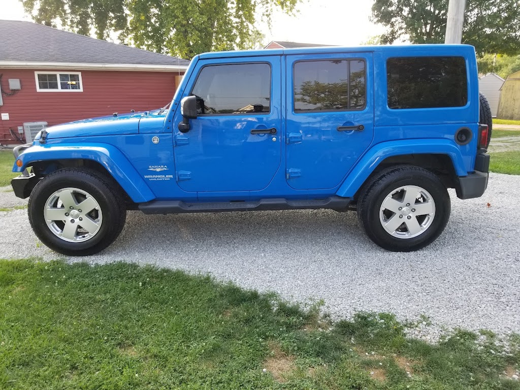 Snowmanns Auto Wash & Detail | 108 Vine St, Gas City, IN 46933, USA | Phone: (765) 506-3941