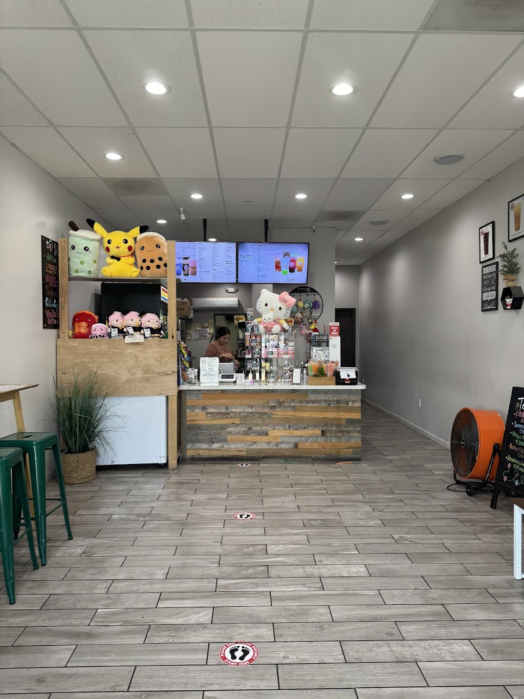 TeaLove Fontana | 9810 Sierra Ave. #A, Fontana, CA 92335, USA | Phone: (909) 355-9810