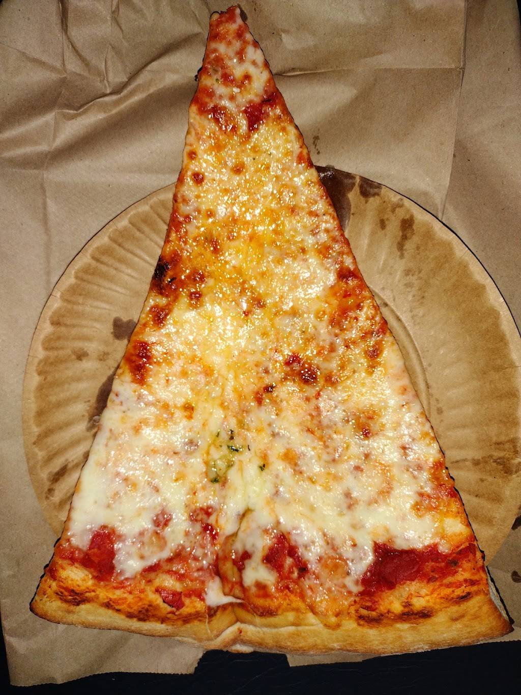 Pregos Pizza | 1011 Mace Ave, Bronx, NY 10469, USA | Phone: (718) 405-5111