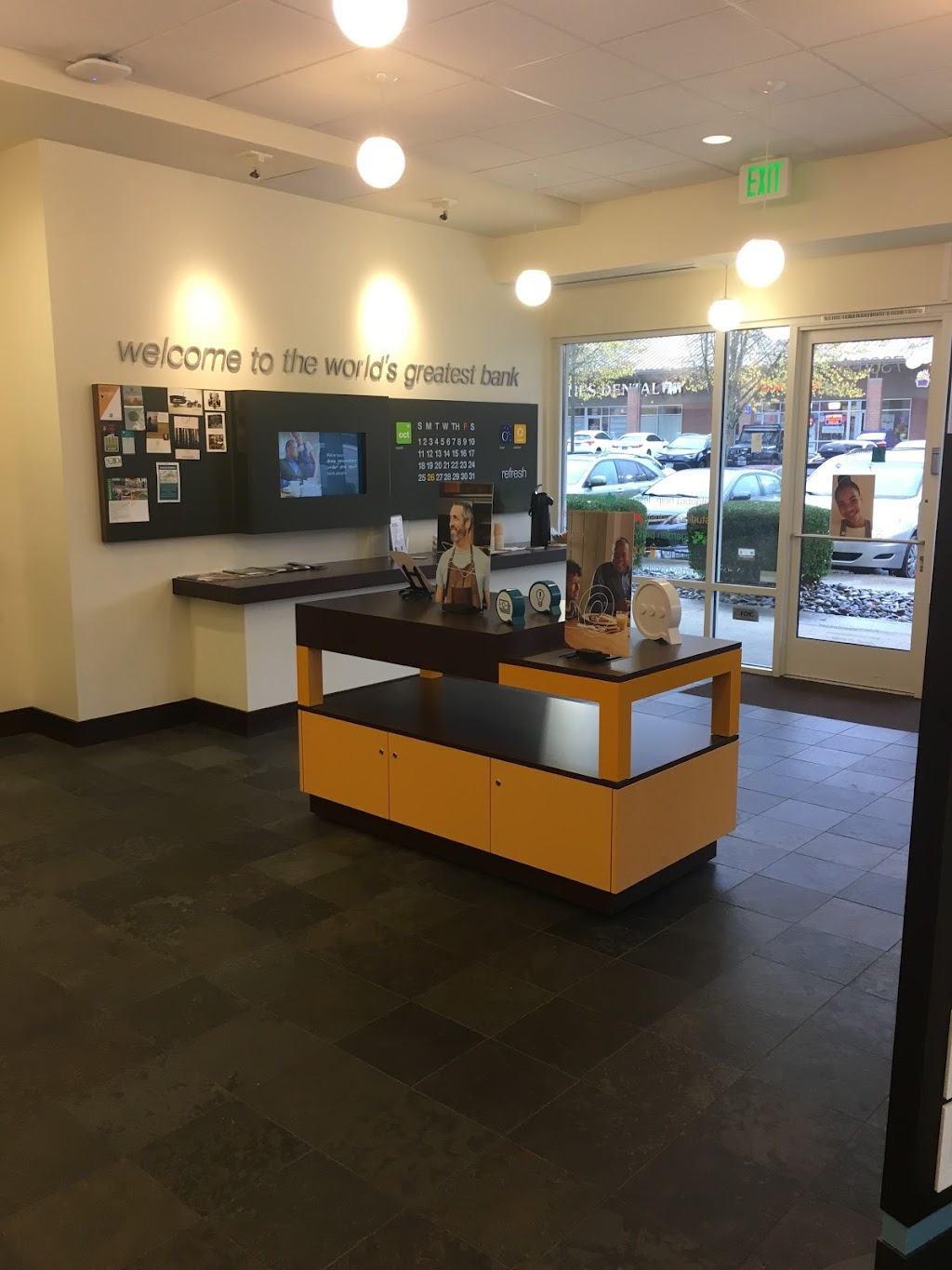 Umpqua Bank | 7365 SW Barnes Rd, Portland, OR 97225, USA | Phone: (503) 229-4701