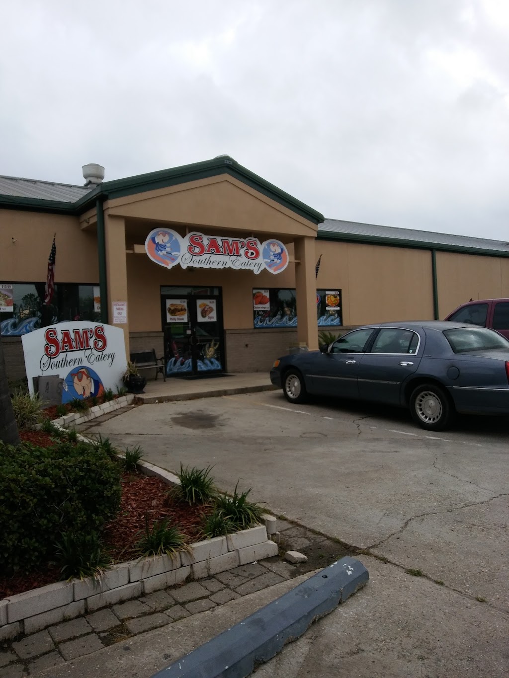 Sams Southern Eatery | 1173 E Airline Hwy, Laplace, LA 70068, USA | Phone: (985) 359-1677