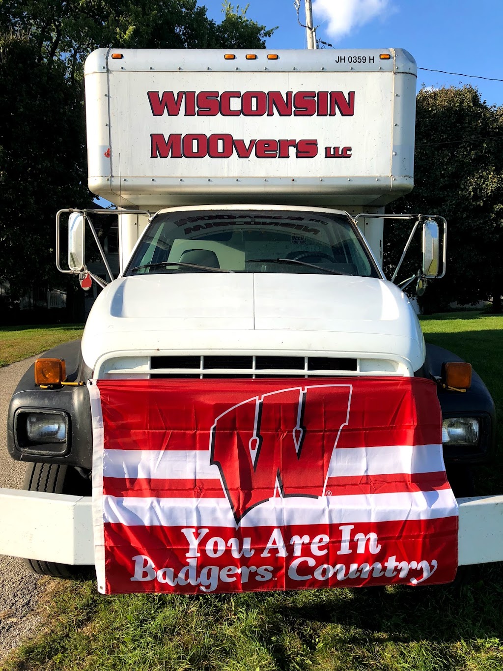 Wisconsin MOOvers LLC | 5430 Commercial Ave, Madison, WI 53704, USA | Phone: (608) 692-5692