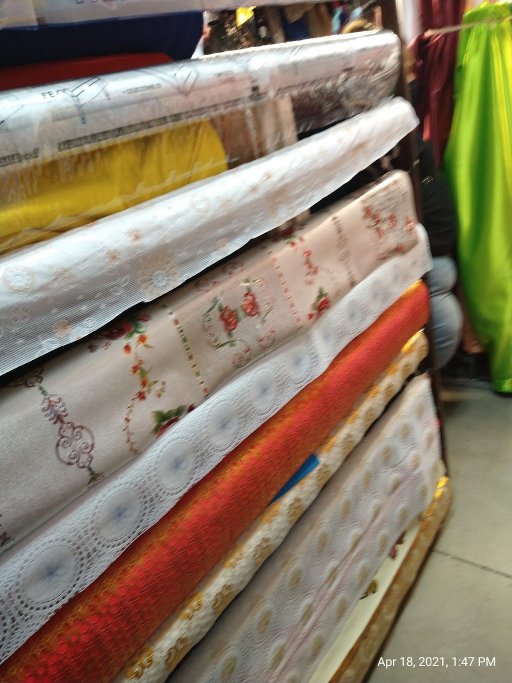 Nancys Fabrics | 17455 Valley Blvd #80, Bloomington, CA 92316, USA | Phone: (562) 964-7894