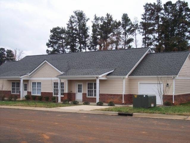 Tripp Cottages | 110 Miss Jane Way, Siler City, NC 27344, USA | Phone: (919) 742-2222