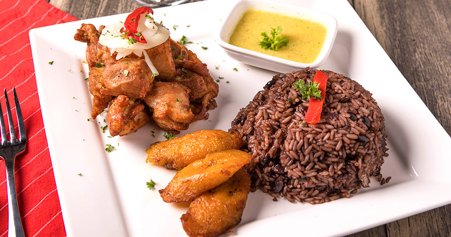 Casavana Cuban Cuisine | 16435 NW 67th Ave, Miami Lakes, FL 33014, USA | Phone: (305) 828-3895