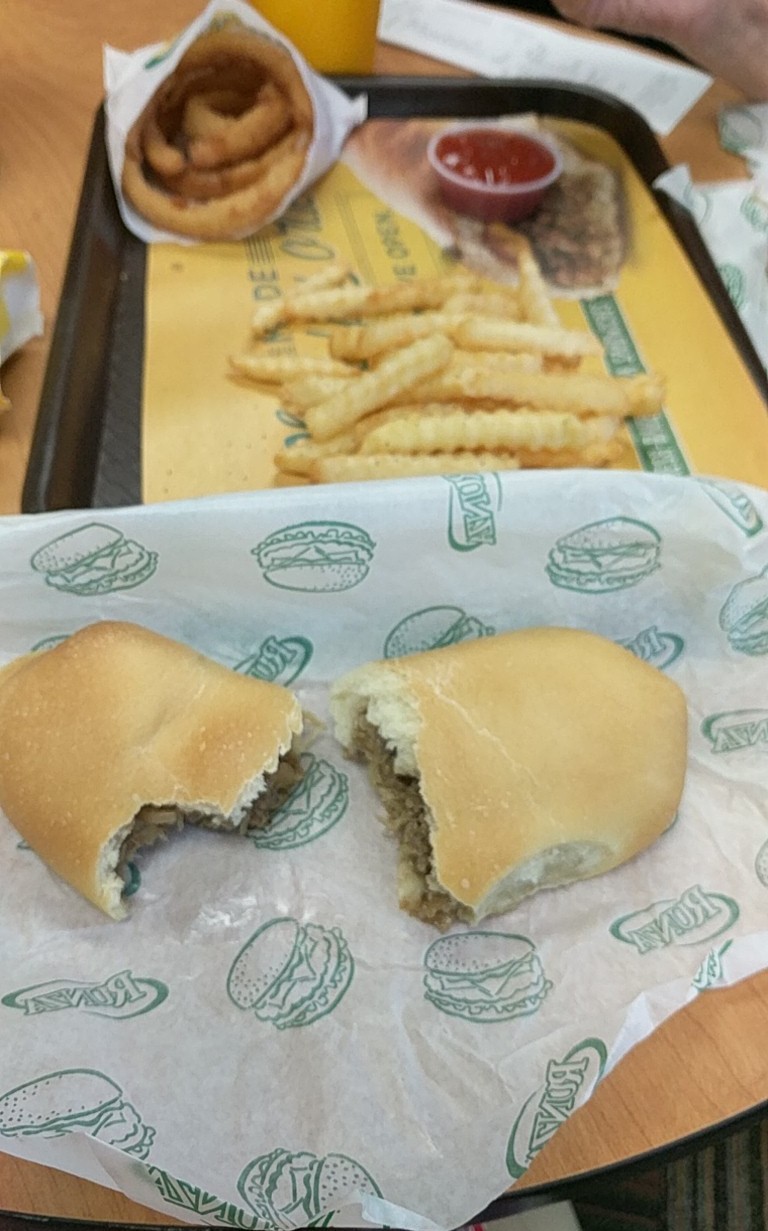 Runza Restaurant | 1501 N 56th St, Lincoln, NE 68504, USA | Phone: (402) 466-1087